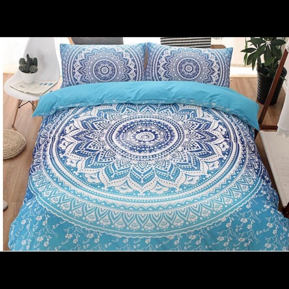 Blue mandala duvet cover